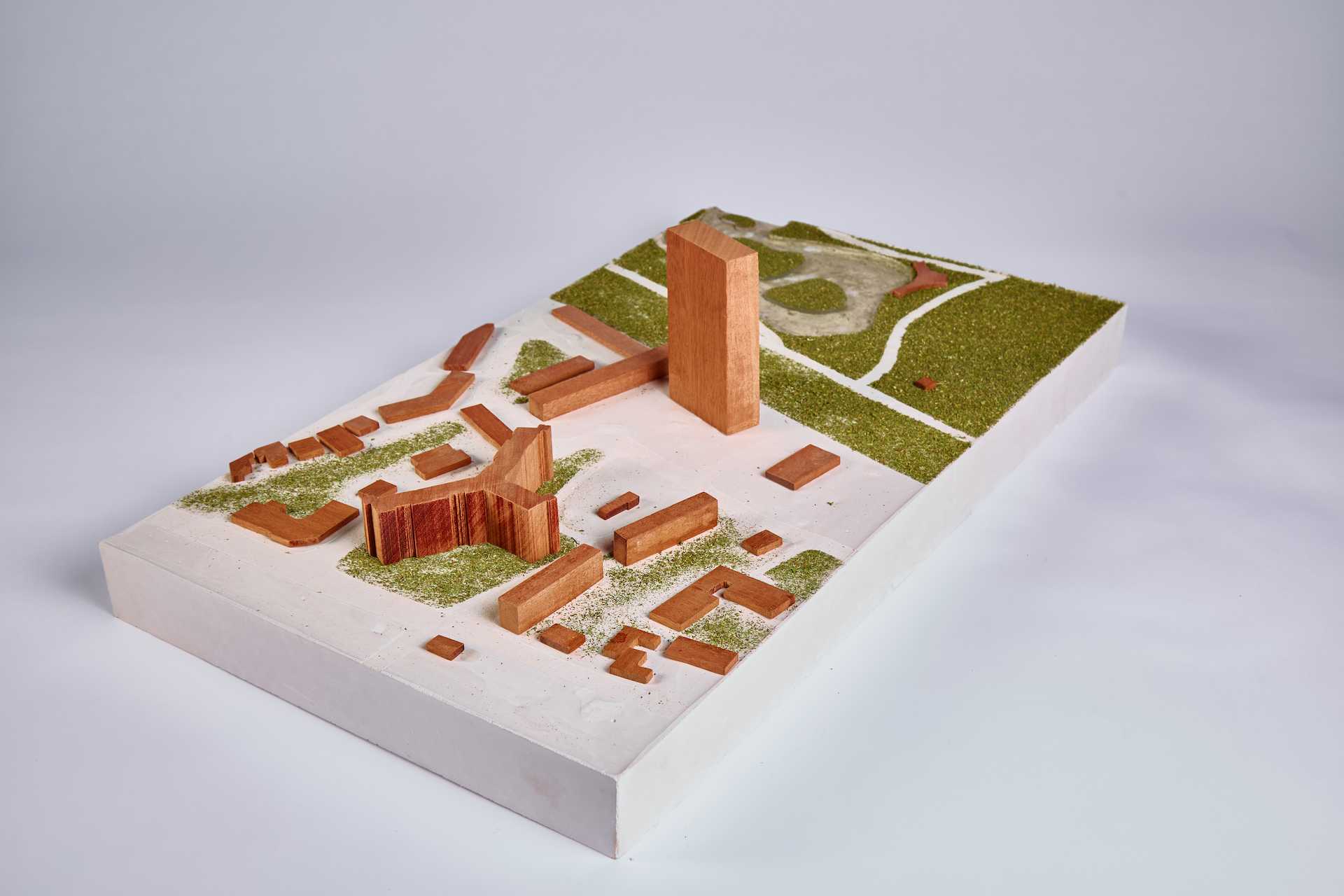 Architectural site model of Southwark, exploring the connection between the park and residential area.